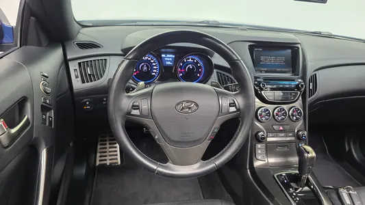 Hyundai Coupe 200 S 2015 12