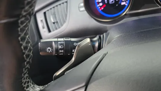 Hyundai Coupe 200 S 2015 34
