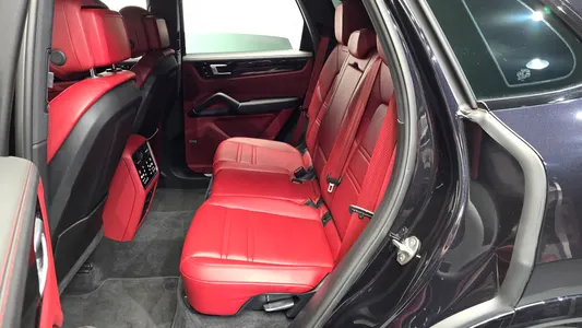 Porsche (PO536) 3.0 2019 11