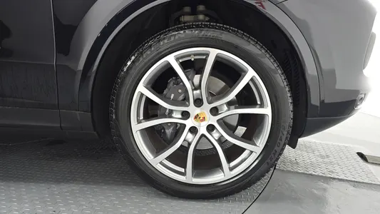Porsche (PO536) 3.0 2019 21