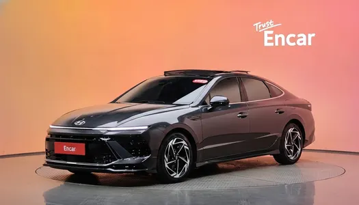 Hyundai (DN8) 1.6 2025 21