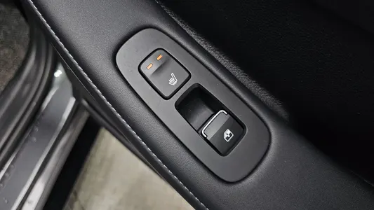 Hyundai (DN8) 1.6 2025 34
