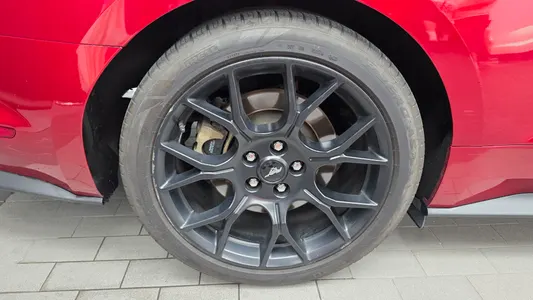 Ford 머스탱 2022 5