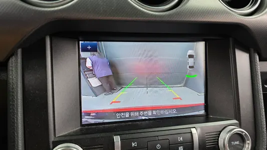 Ford 머스탱 2022 14