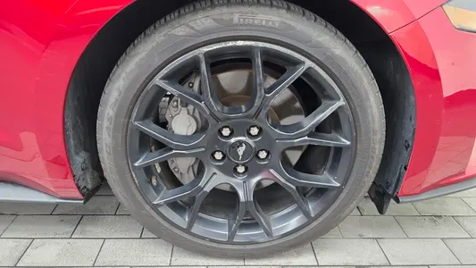 Ford 머스탱 2022 21