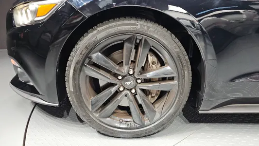 Ford 머스탱 2016 5