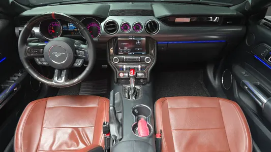 Ford 머스탱 2016 7