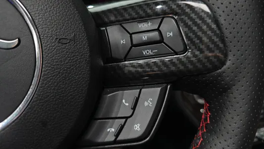 Ford 머스탱 2016 31
