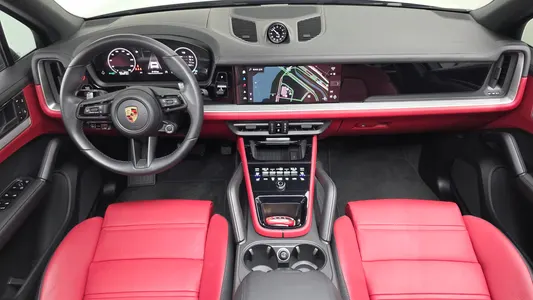 Porsche (PO536) 3.0 2024 7