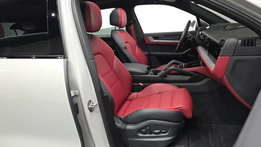Porsche (PO536) 3.0 2024 11