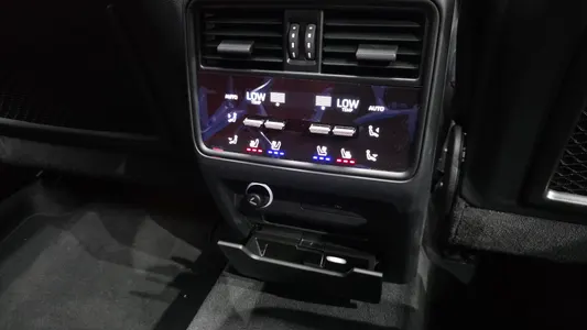 Porsche (PO536) 3.0 2024 18