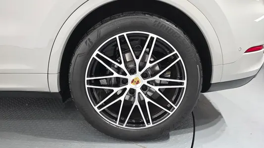 Porsche (PO536) 3.0 2024 22