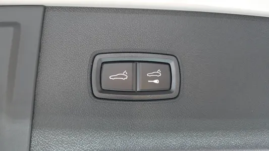 Porsche (PO536) 3.0 2024 31