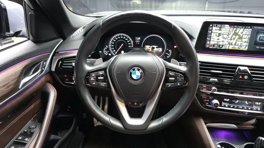 BMW 5 Series (G30) 520d xDrive M 2017 13