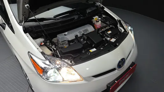 Toyota 프리우스 1.8 E 2015 6