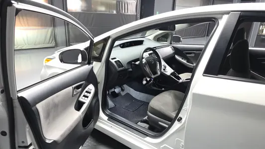 Toyota 프리우스 1.8 E 2015 10