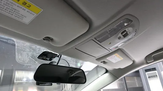 Toyota 프리우스 1.8 E 2015 27