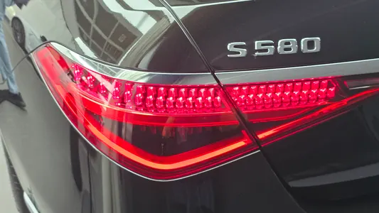 Mercedes-Benz S-Class W223 S580L 4MATIC 2021 23