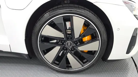 Audi e- GT GT 2022 5