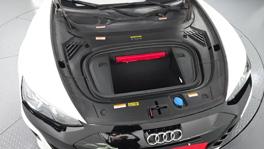 Audi e- GT GT 2022 6