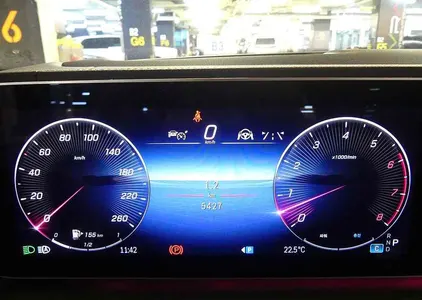 Mercedes-Benz GLE-Class W167 GLE450 4MATIC AMG Line 2025 6