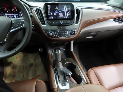 Chevrolet 말리부 1.5 LTZ 2016 12