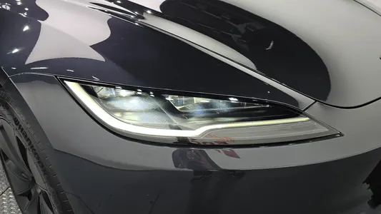 Tesla 3 RWD 2025 22