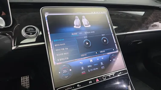 Mercedes-Benz S-Class W223 S500L 4MATIC 2021 32