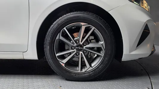 Kia K3 2 1.6 2022 5
