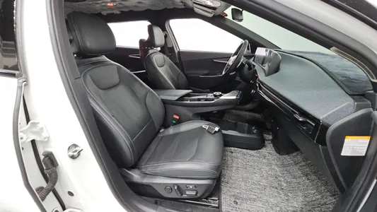 Kia EV6 4WD 2022 12