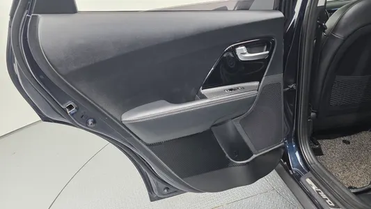 Kia Niro 2018 25