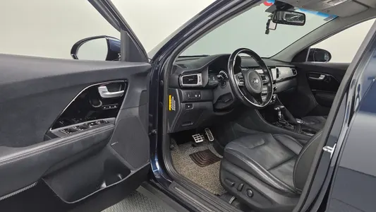 Kia Niro 2018 26