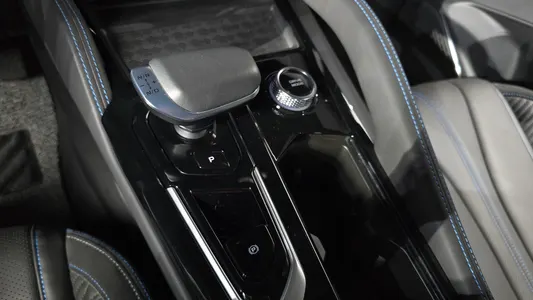 Renault Korea 그랑 콜레오스 1.5 E-TECH 2WD 2025 9