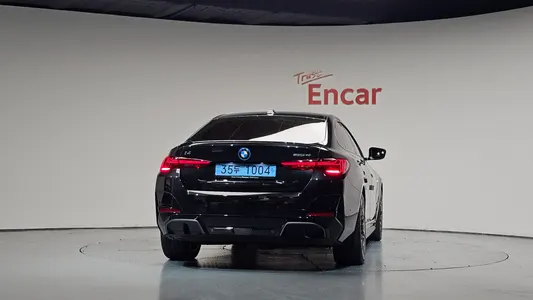 BMW i4 eDrive40 M 2026 4