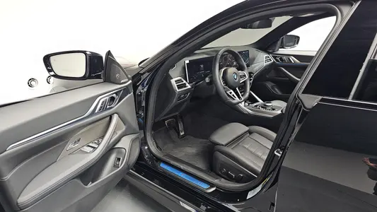 BMW i4 eDrive40 M 2026 10