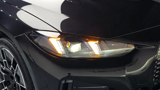 BMW i4 eDrive40 M 2026 23