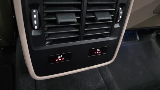 Porsche 타이칸 2021 18