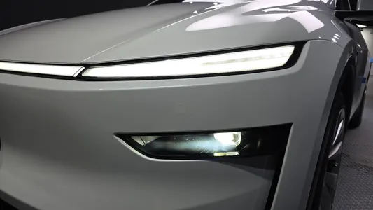 Tesla Y AWD 2025 22