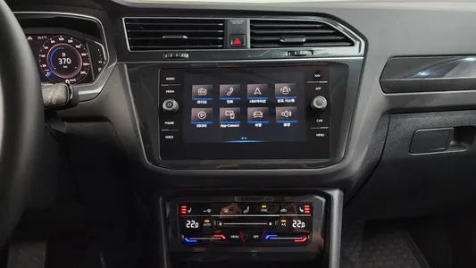 Volkswagen 2 2.0 TDI 2022 13