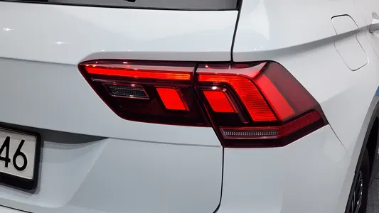 Volkswagen 2 2.0 TDI 2022 23