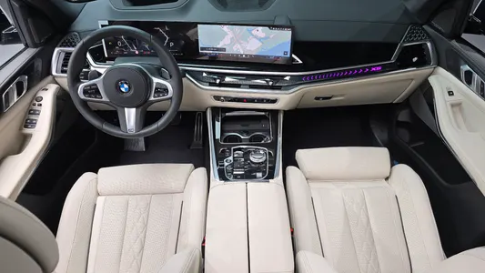 BMW X5 (G05) xDrive 40i M 2026 7
