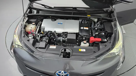 Toyota 4 1.8 E 2017 6
