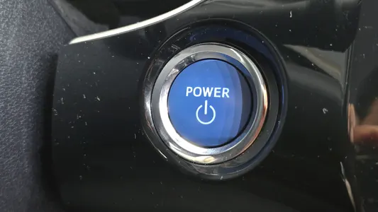 Toyota 4 1.8 E 2017 18