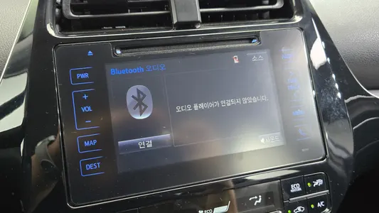 Toyota 4 1.8 E 2017 27