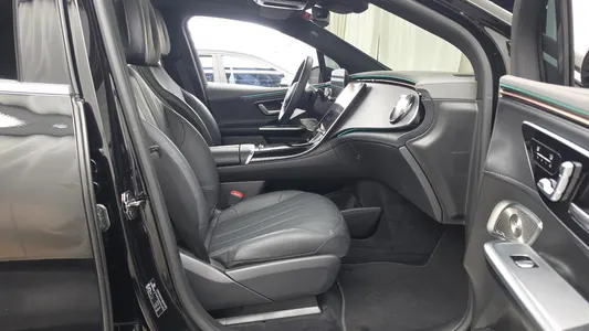 Mercedes-Benz EQE SUV X294 EQE500 4MATIC 2023 11