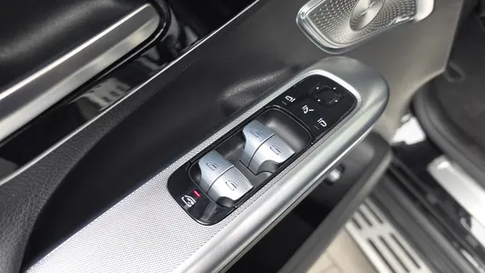 Mercedes-Benz EQE SUV X294 EQE500 4MATIC 2023 28