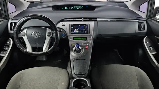 Toyota 프리우스 1.8 E 2012 7