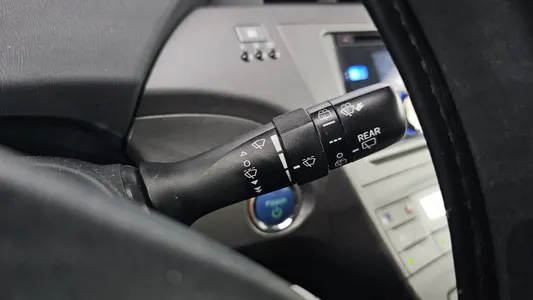 Toyota 프리우스 1.8 E 2012 19