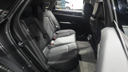 Kia K5 3 2.0 2024 11
