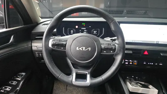 Kia K5 3 2.0 2024 13